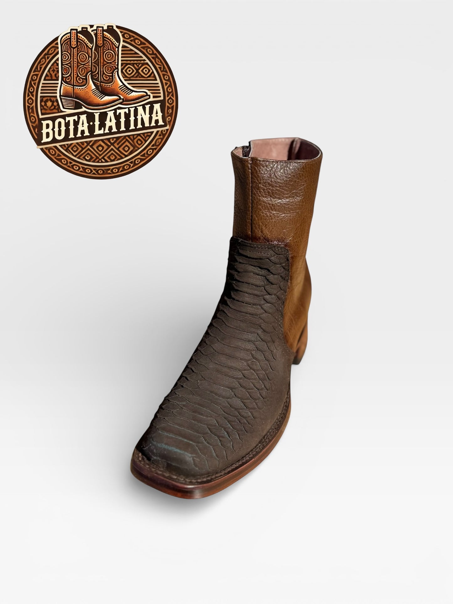 Python Nobuck Café Dubai